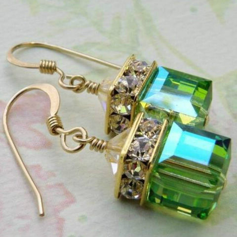 Boucles d'oreilles pendantes en péridot, Cube vert, pierres précieuses plaquées or, perles m1915010354