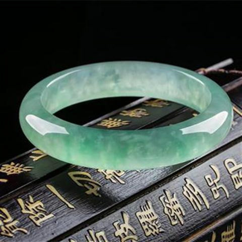 Myanmar bracelet women's girl natural product fine bracelet small ice floating green light green jade bracelet green m3331244