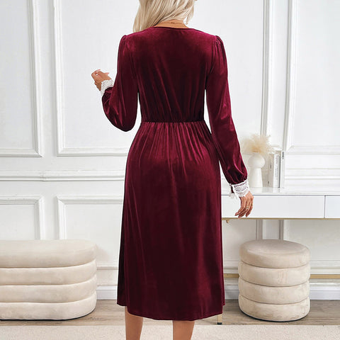 Autumn and winter velvet long dress autumn and winter lace splicing contrasting dress dress m300773