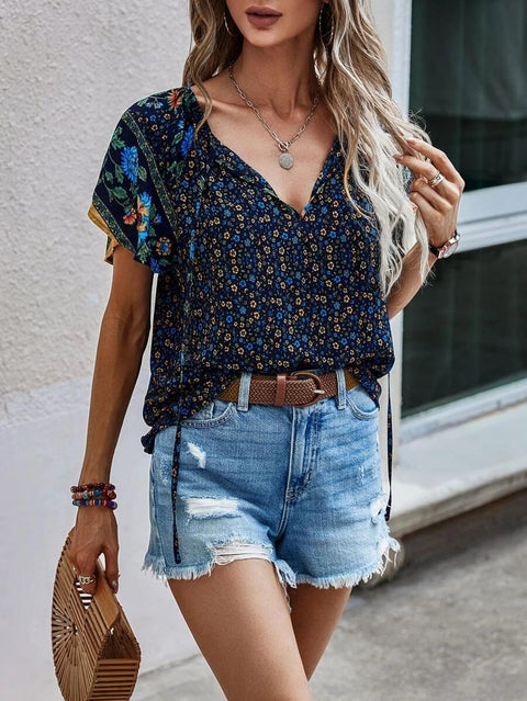 Casual famous style print V-neck short-sleeved loose shirt m300885