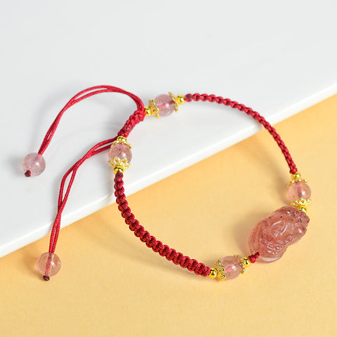 Natural crystal strawberry crystal Pixiu hand rope hand woven red rope m3331236