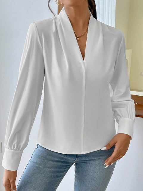 Long-sleeved shirt design sense V-neck solid color loose top m300944